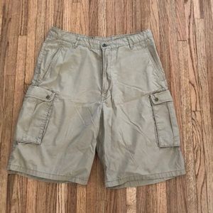 Men’s Levi Cargo Shorts